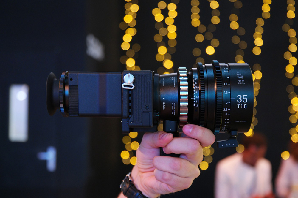 รีวิวกล้อง SIGMA fp กล้อง Mirrorless Full-frame เล็กที่สุดและเบาที่สุดในโลก