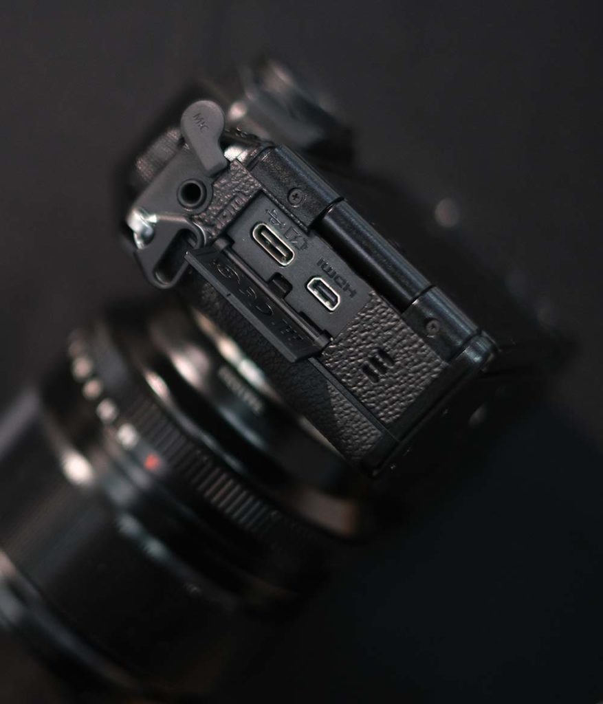 รีวิว FUJI XS10 กล้องมิลเลอร์เลสจอหมุนได้ดีไซน์คลาสสิคปรับสีโทนฟิล์ม ละเอียด 26 ล้าน วิดีโอ 4K ถ่ายสวยครบจบหลังกล้อง